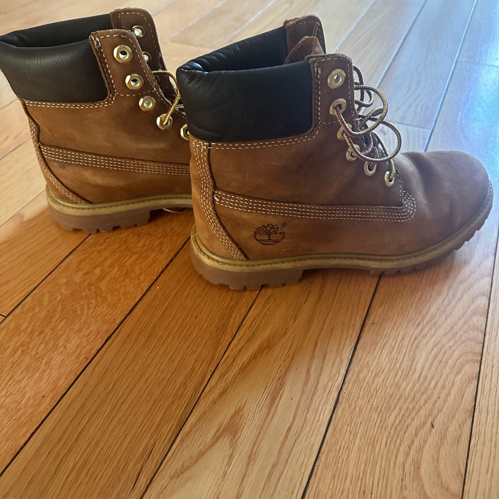 Timberland Brown Leather Boots - Picture 4 of 4